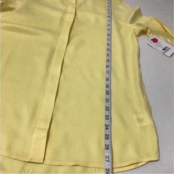 Equipment Yellow Oranne Satin Silk Blend
Mandarin Collar Blouse New Size XSmall - Picture 7 of 8